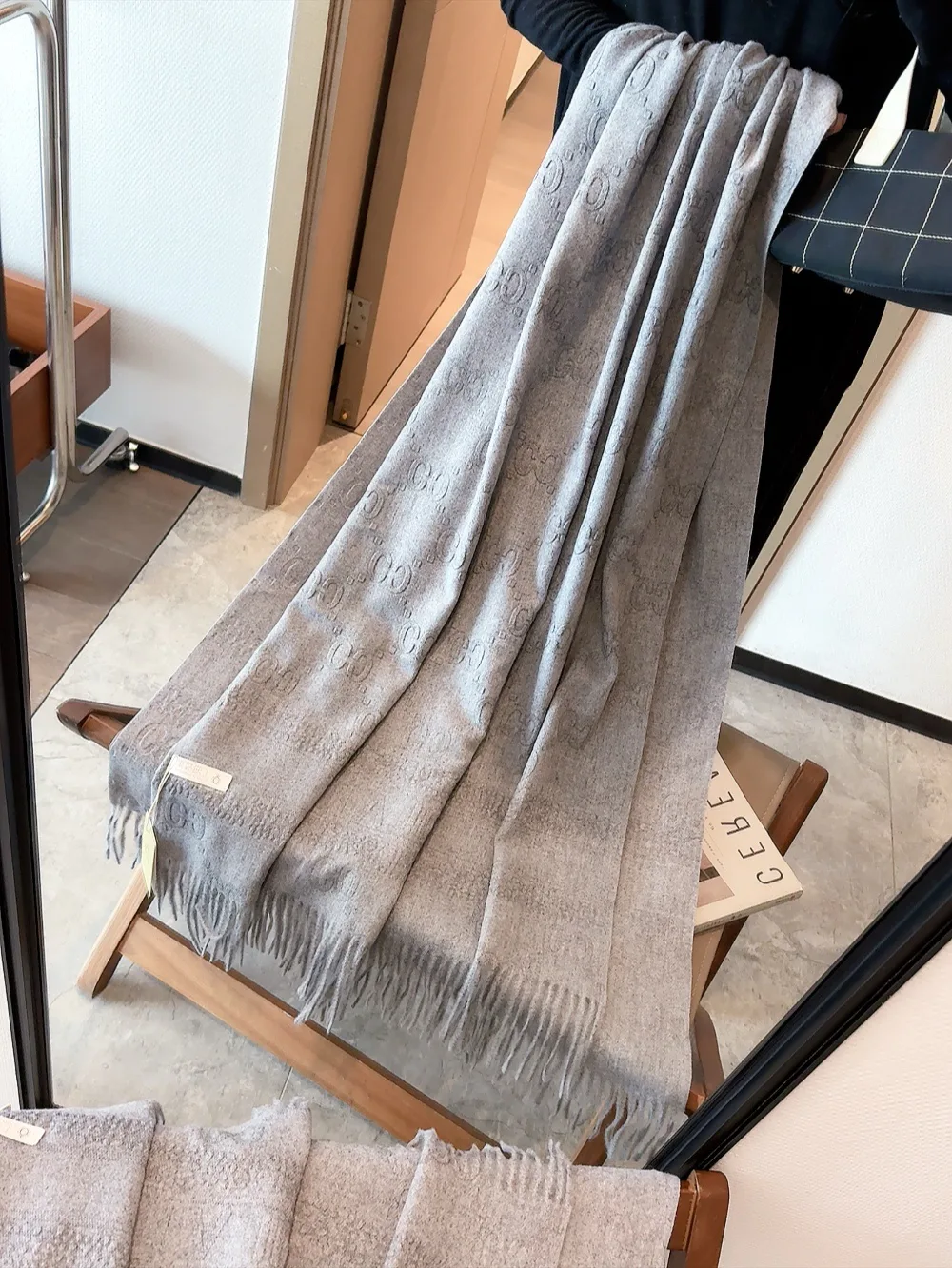 Шарфы Gucci 5432