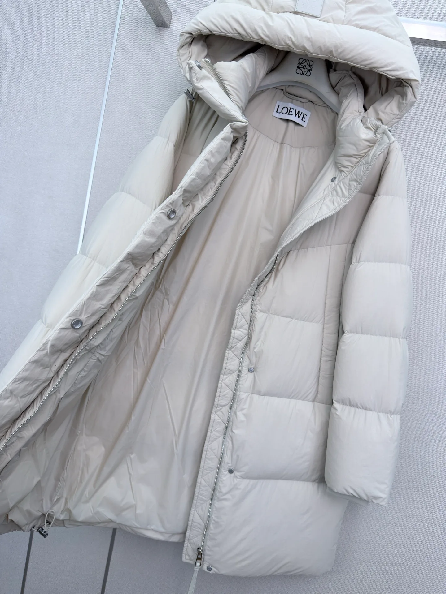 Куртки И Пуховики Женские Loewe 18108392