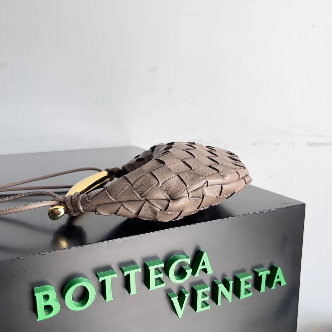 Классические Сумки Женские Bottega Veneta 12788323