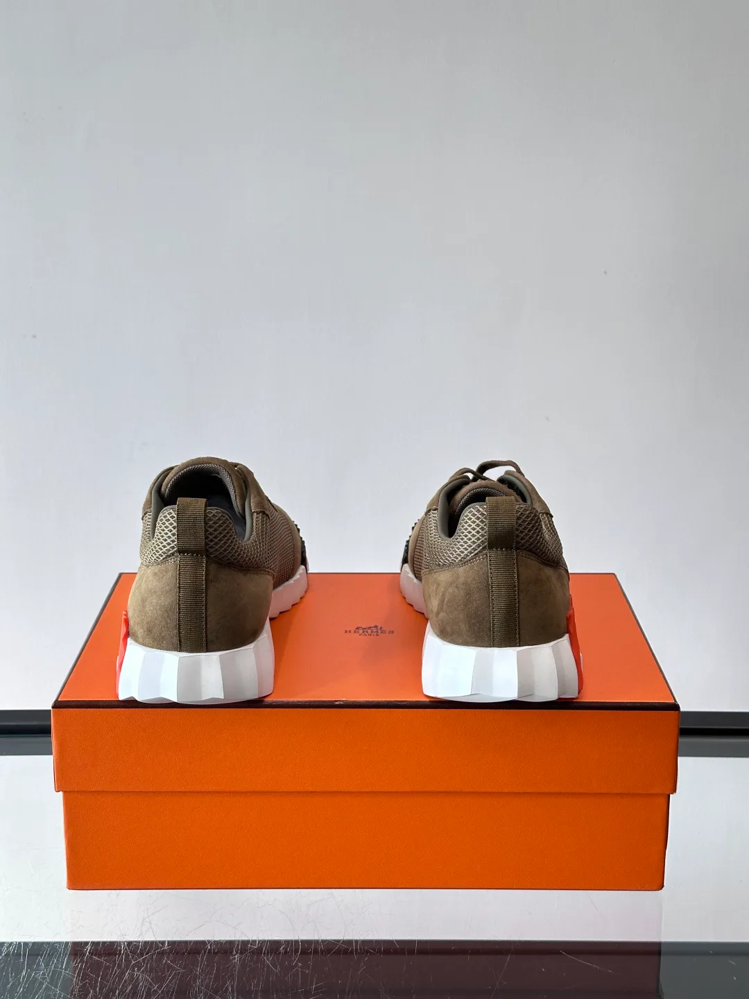 Кроссовки Женские Hermes 398376