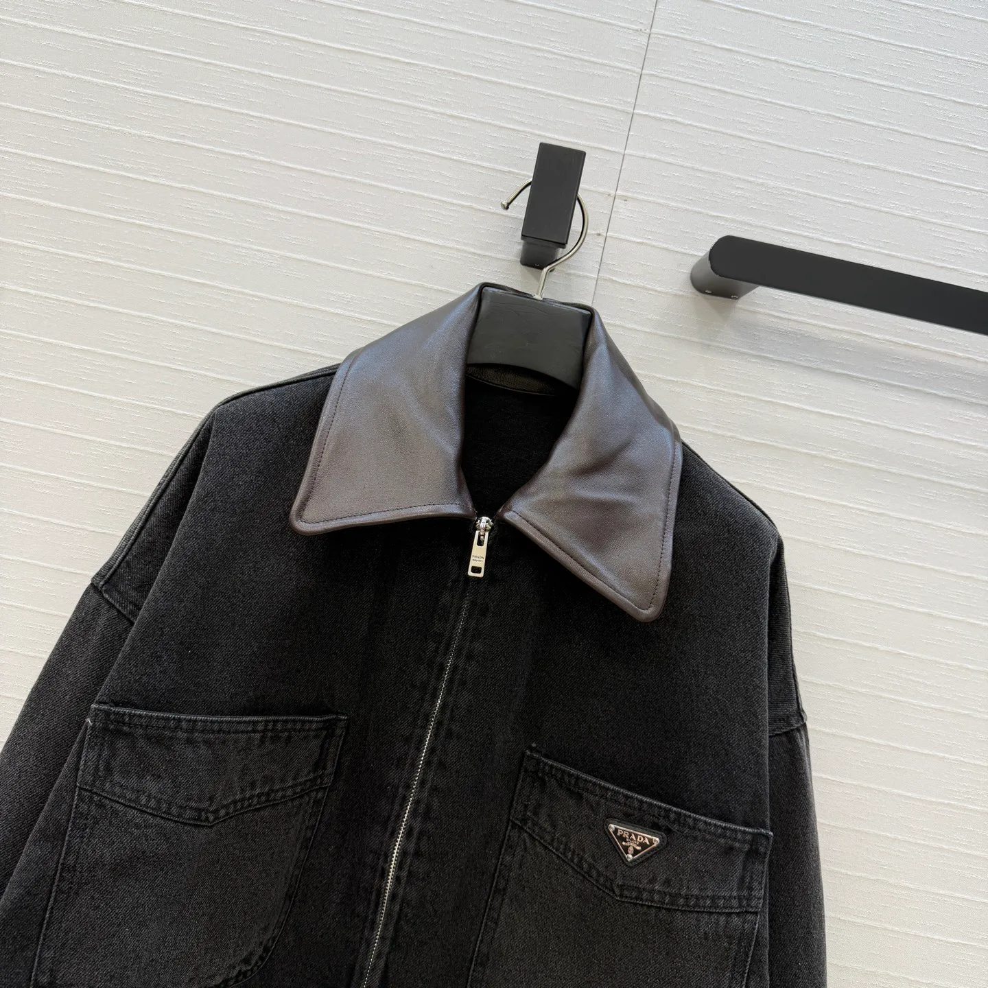 Куртки И Пуховики Женские Prada 18023388