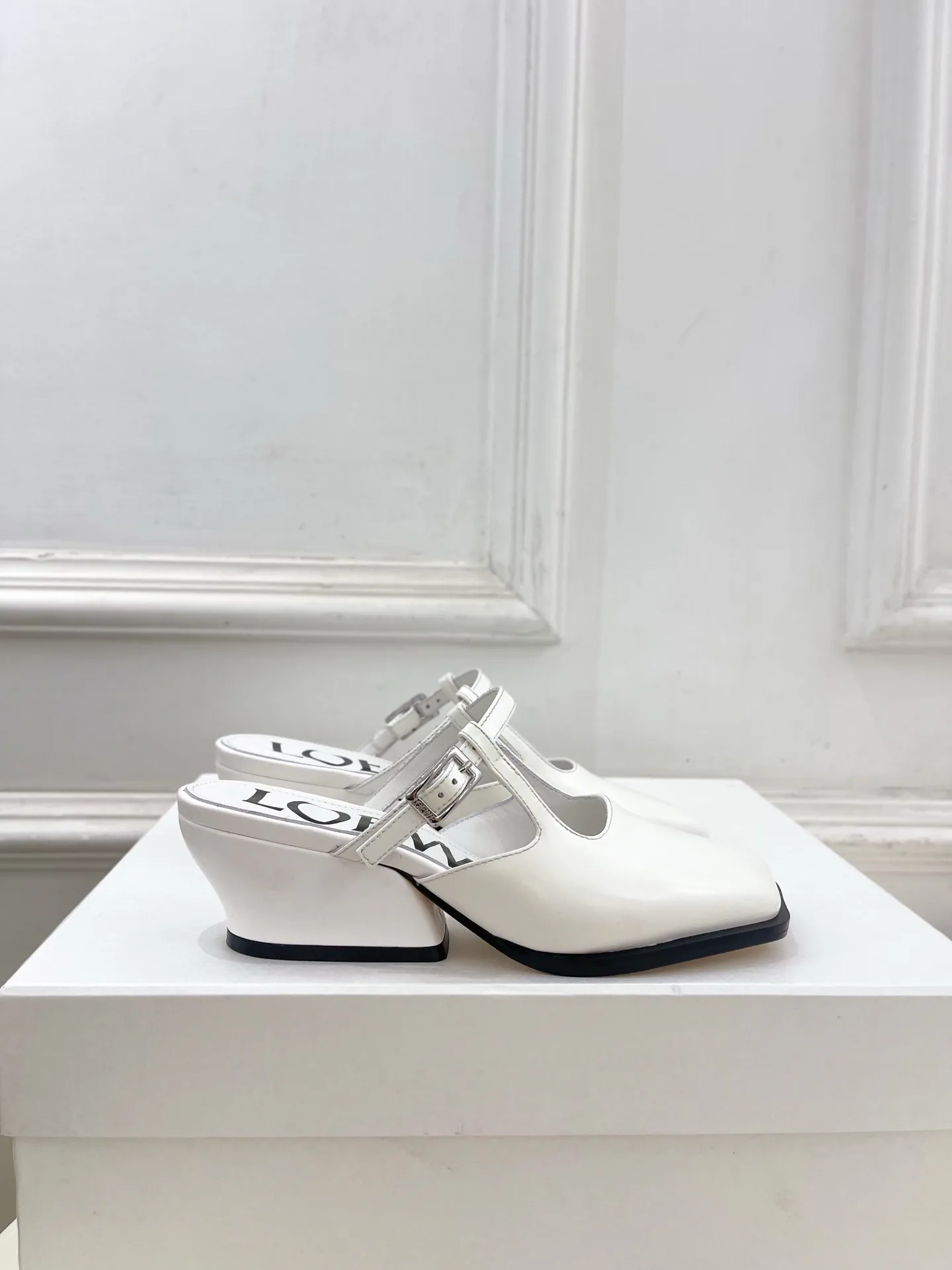 Туфли Женские Loewe 496201