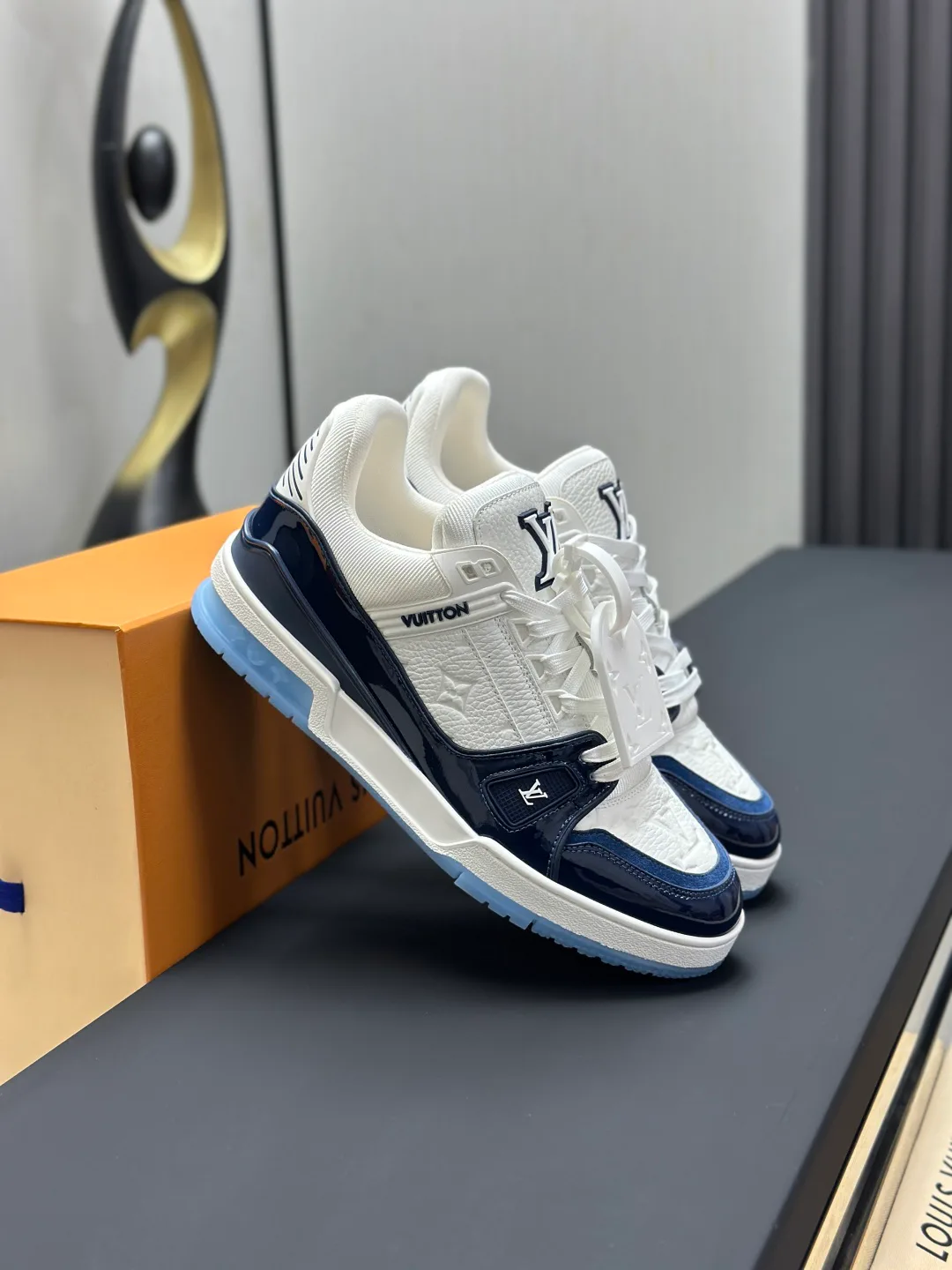 Кроссовки Женские Louis Vuitton 271945