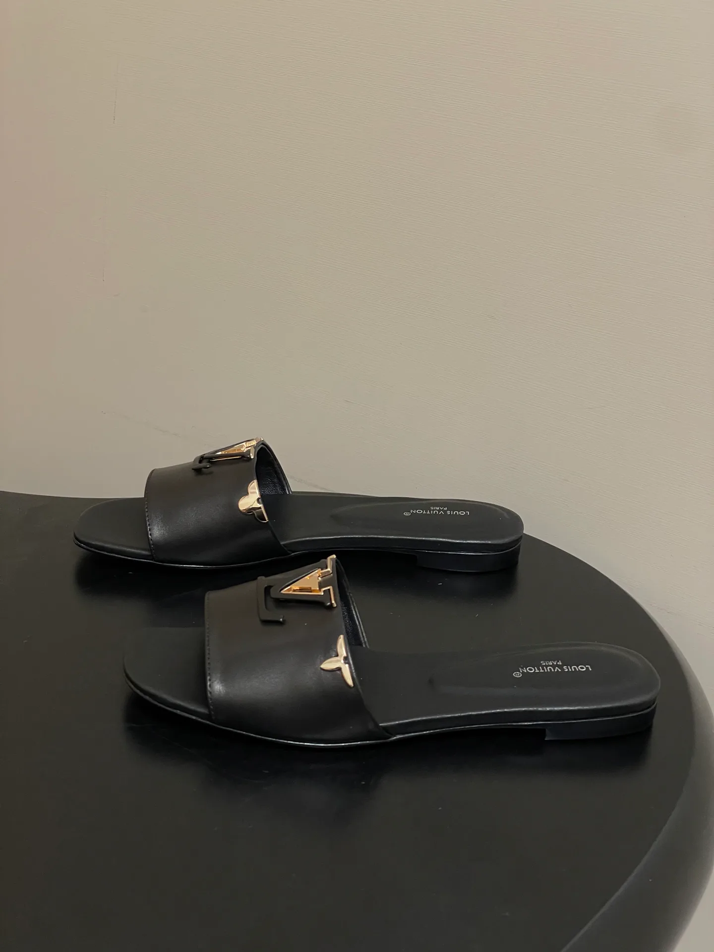 Сандалии Женские Louis Vuitton 11628721