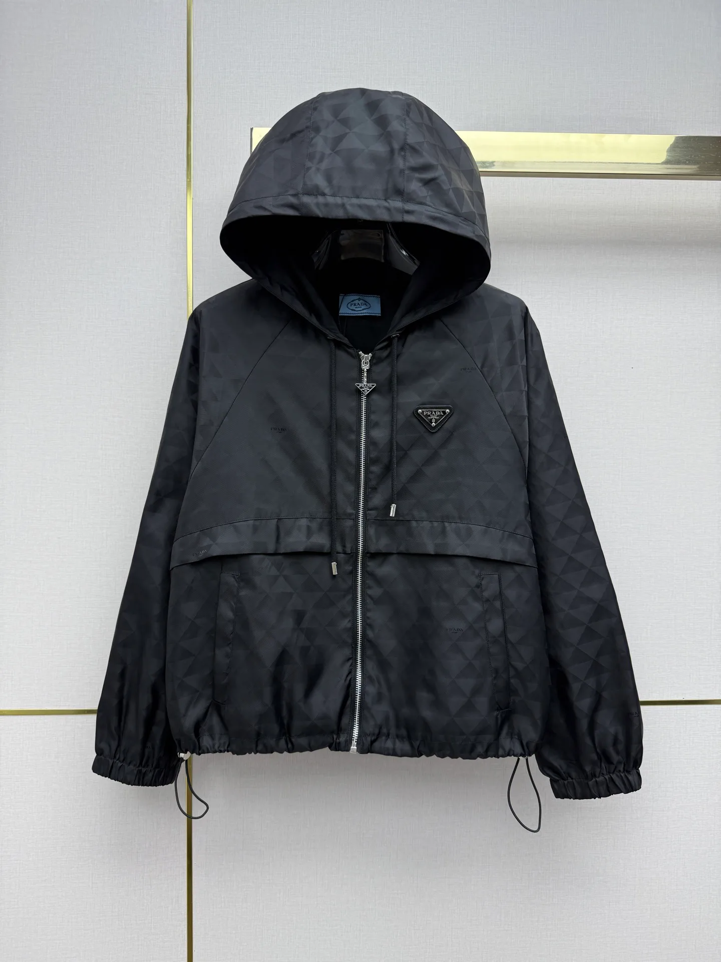 Куртки И Пуховики Женские Prada 9882417