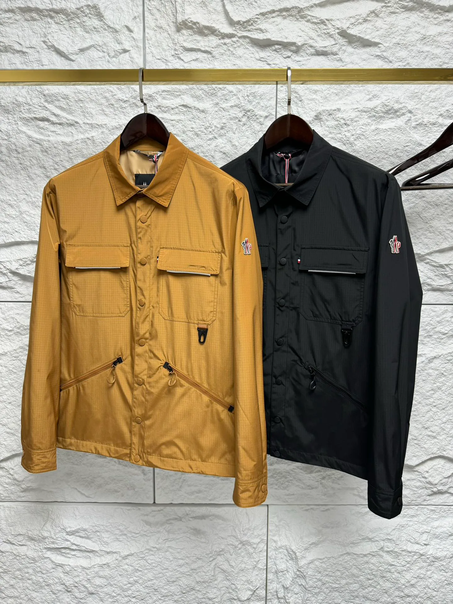 Куртки И Пуховики Мужские Moncler 17654989