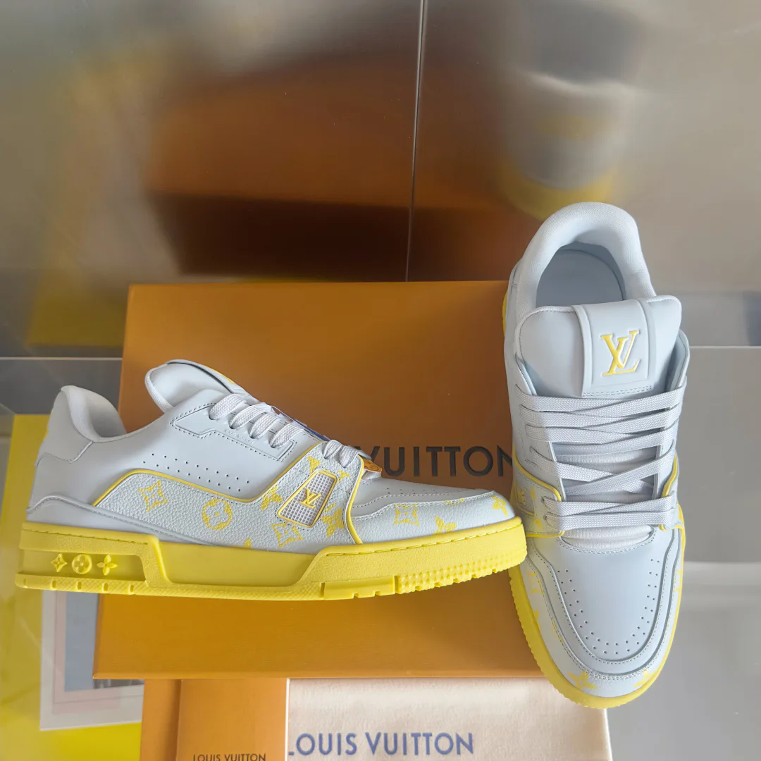 Кроссовки Мужские Louis Vuitton 17483775