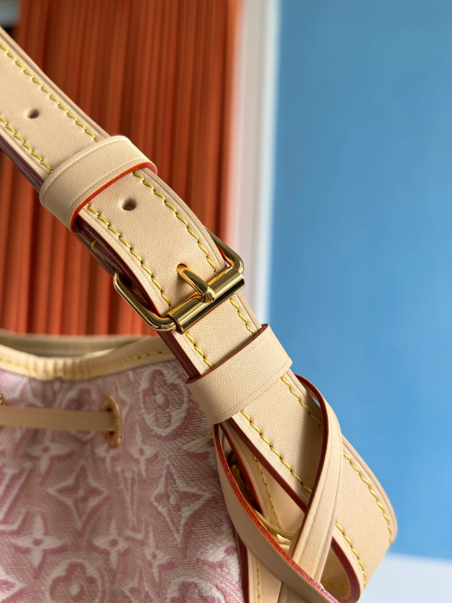 Классические Сумки Женские Louis Vuitton 17474826