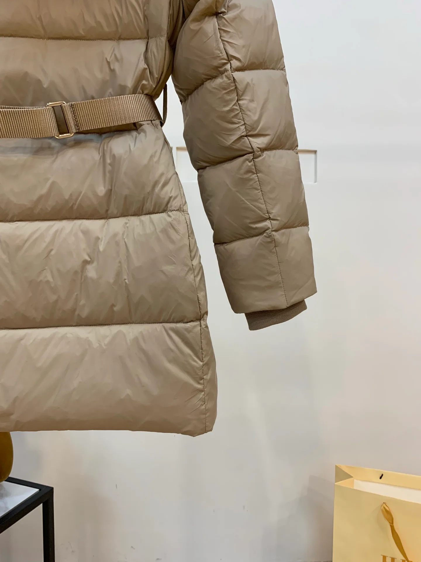 Куртки И Пуховики Женские Burberry 17965237