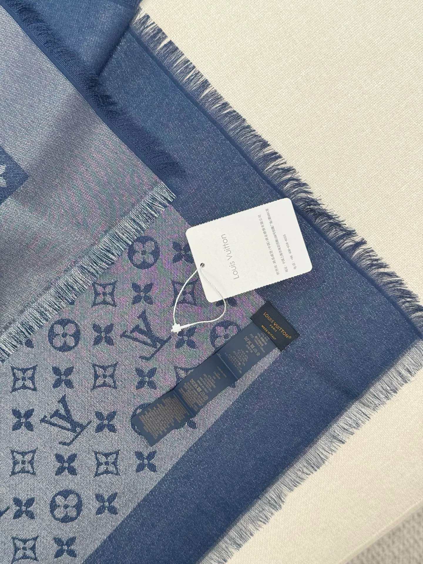 Шарфы Louis Vuitton 437764