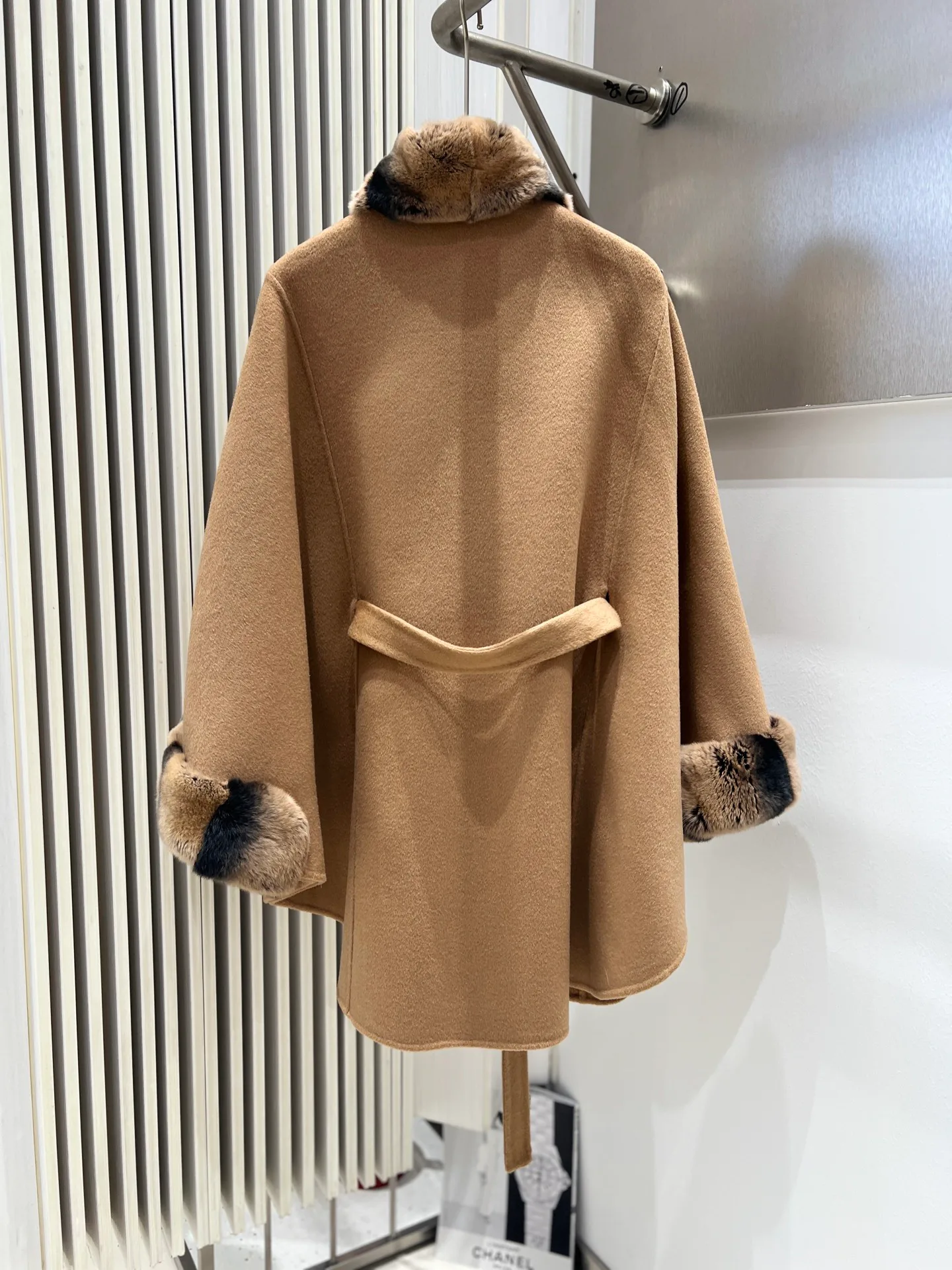 Пальто Женские Loro Piana 19595611