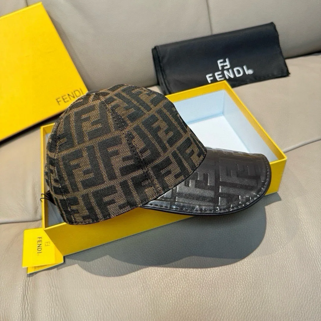 Головные Уборы Fendi 17515239