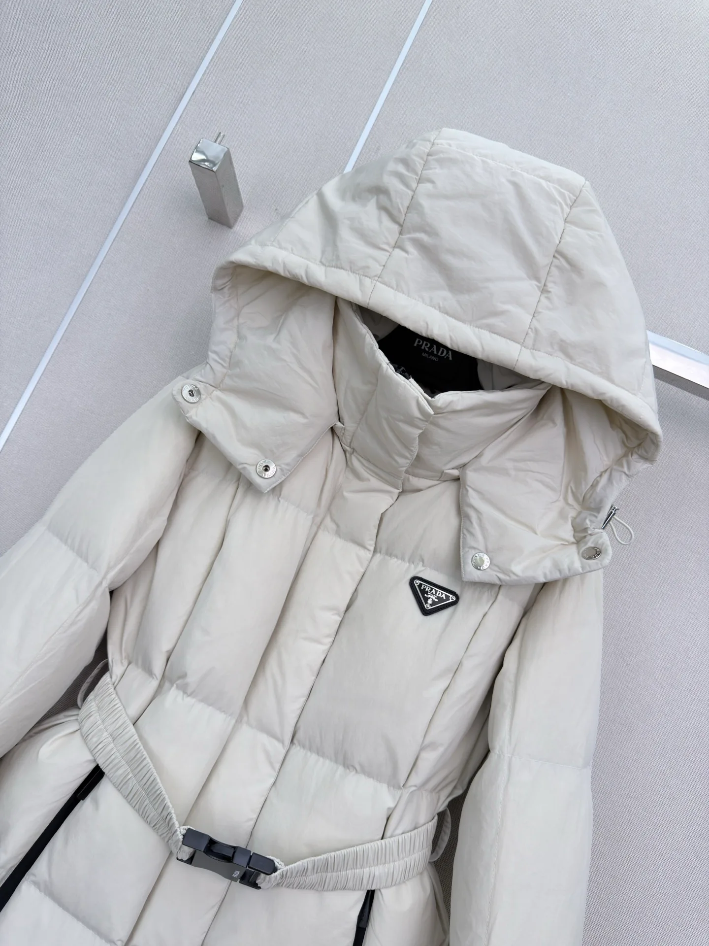 Куртки И Пуховики Женские Prada 18056368