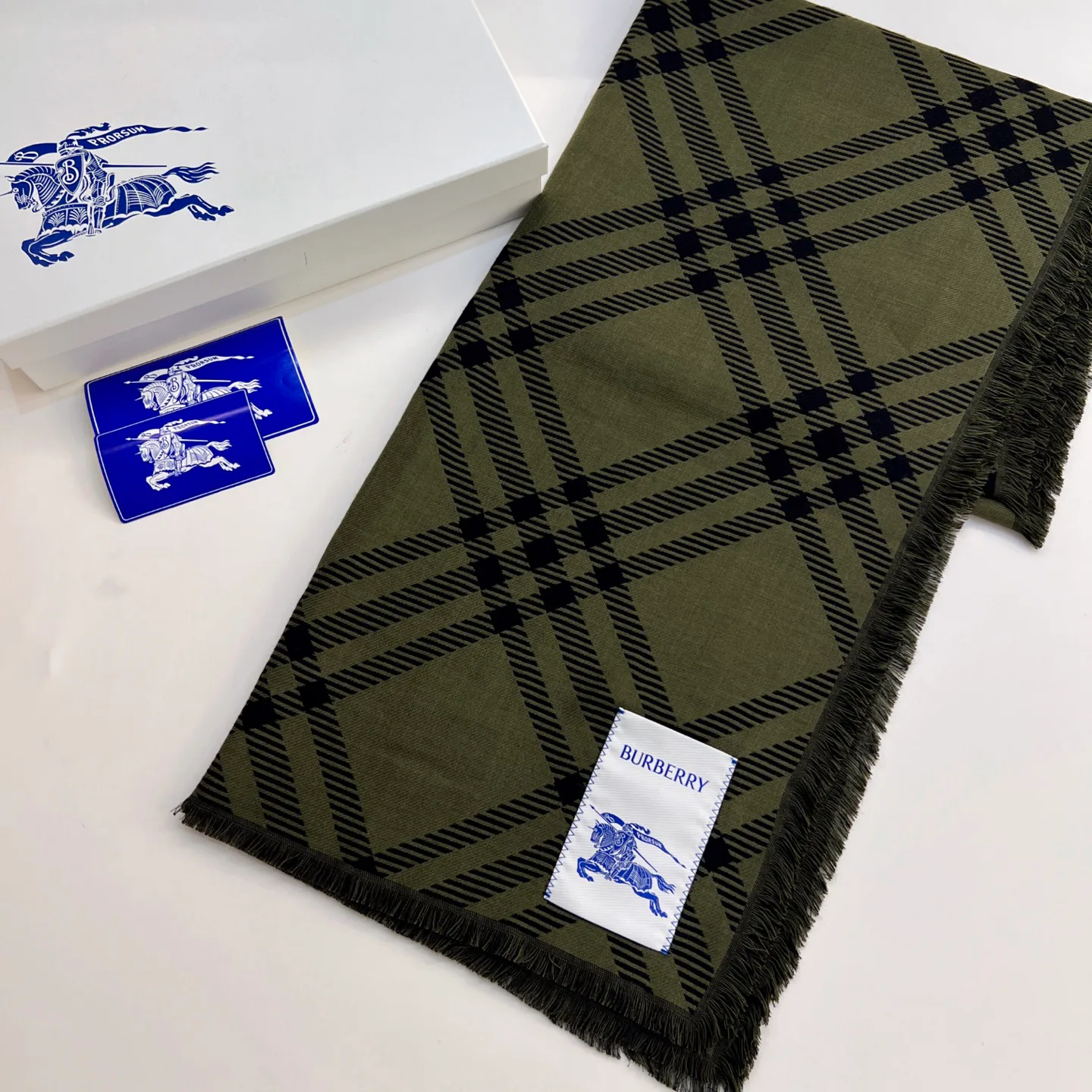 Шарфы Burberry 5362676