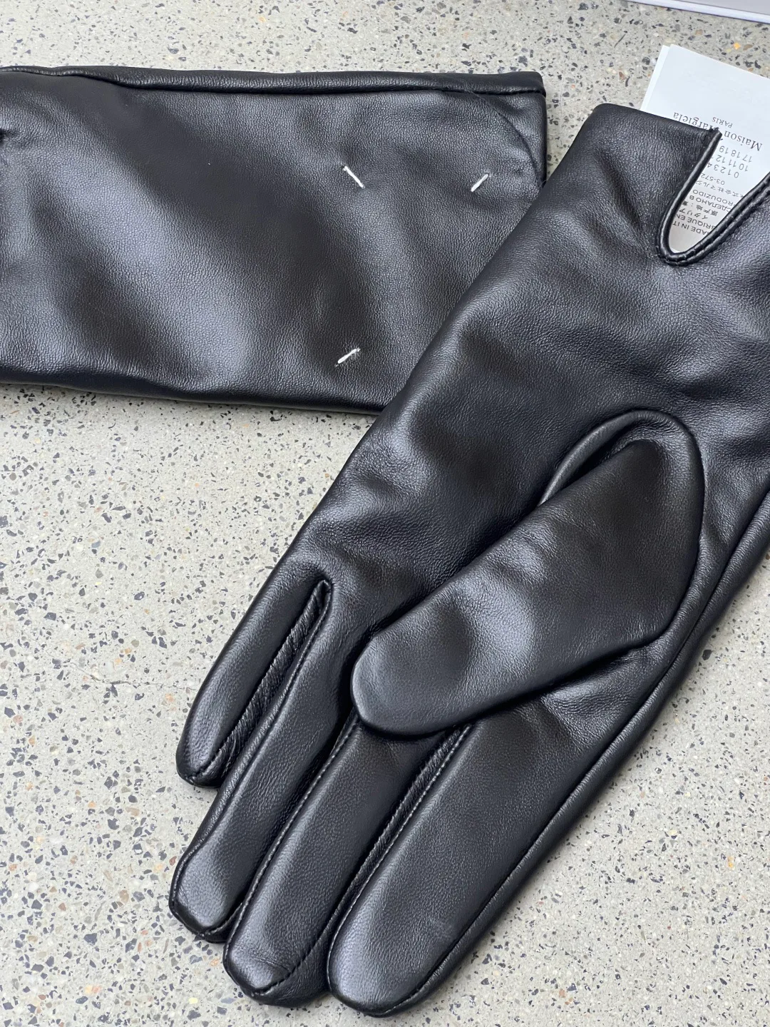 Перчатки Maison Margiela 602808