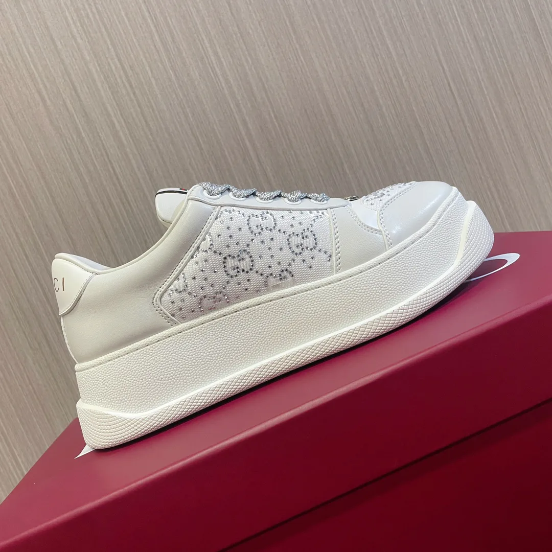Кроссовки Женские Gucci 18011363