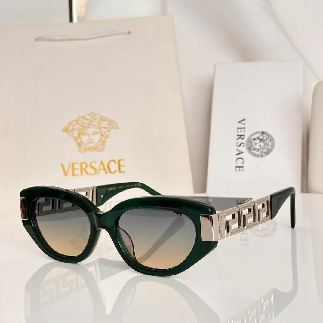 Куртки И Пуховики Женские Versace 11649607