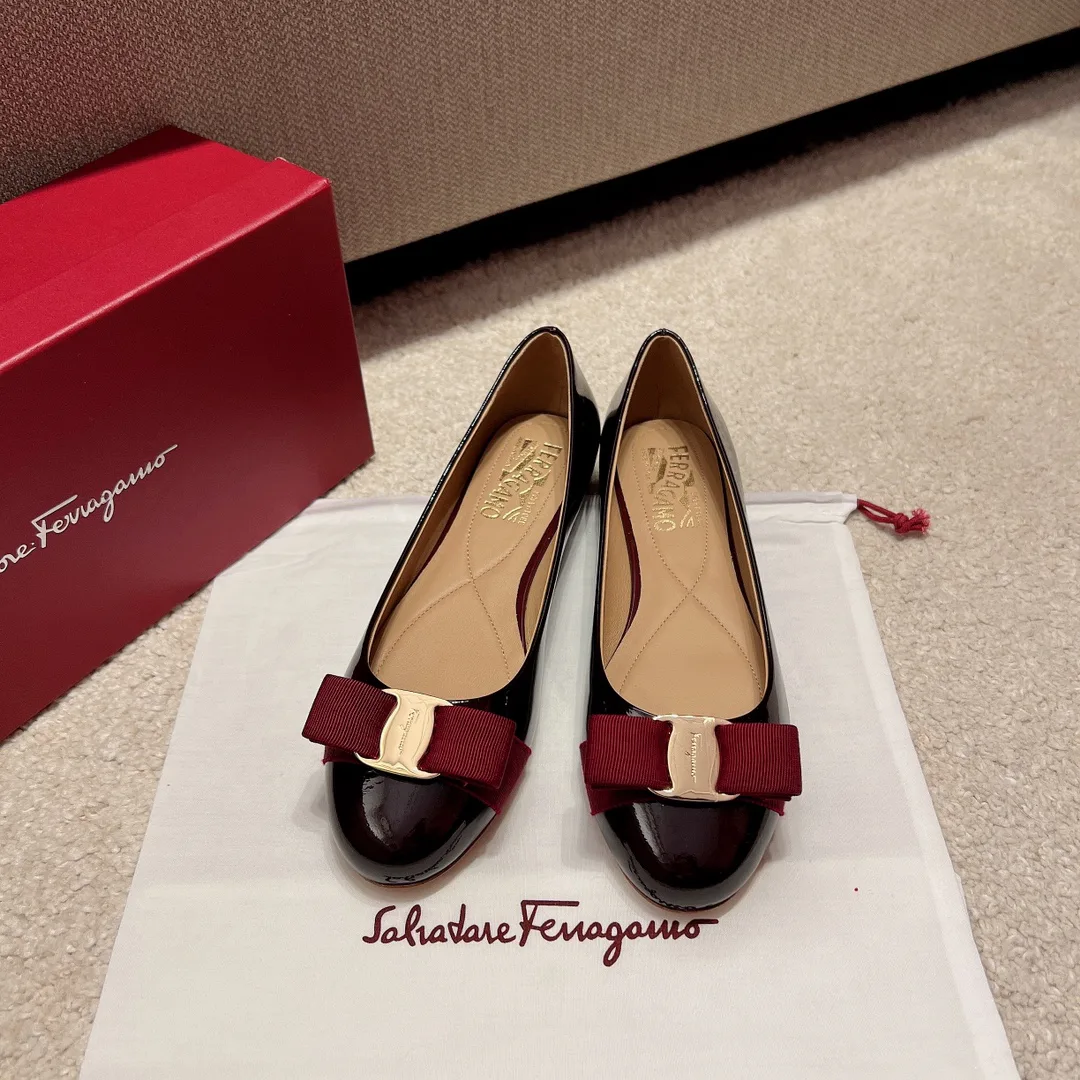 Туфли Женские Salvatore Ferragamo 11902004