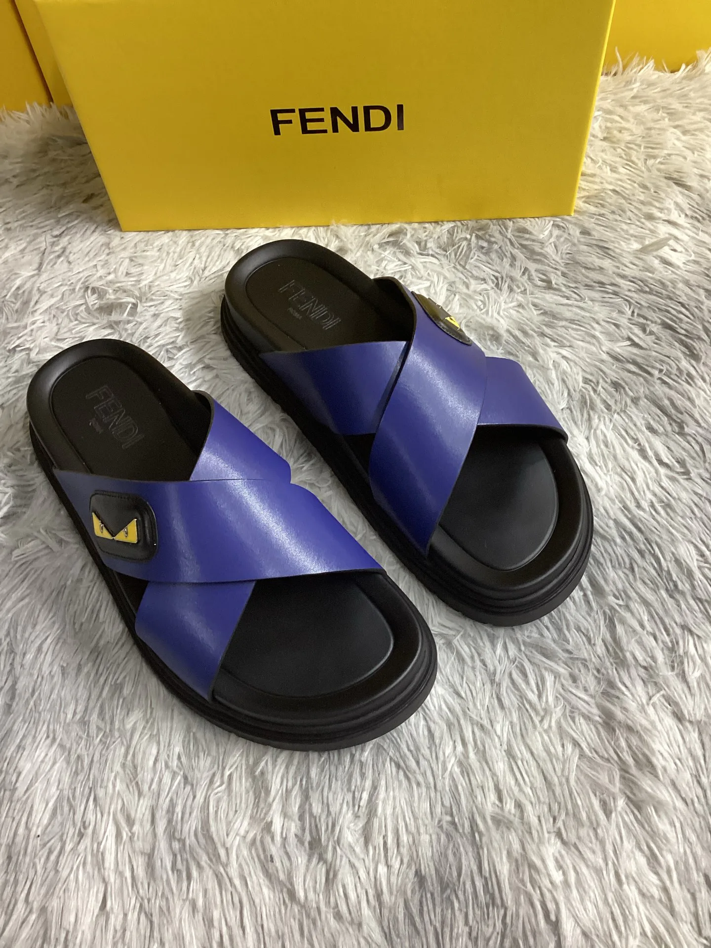 Шлепанцы Мужские Fendi 13353283
