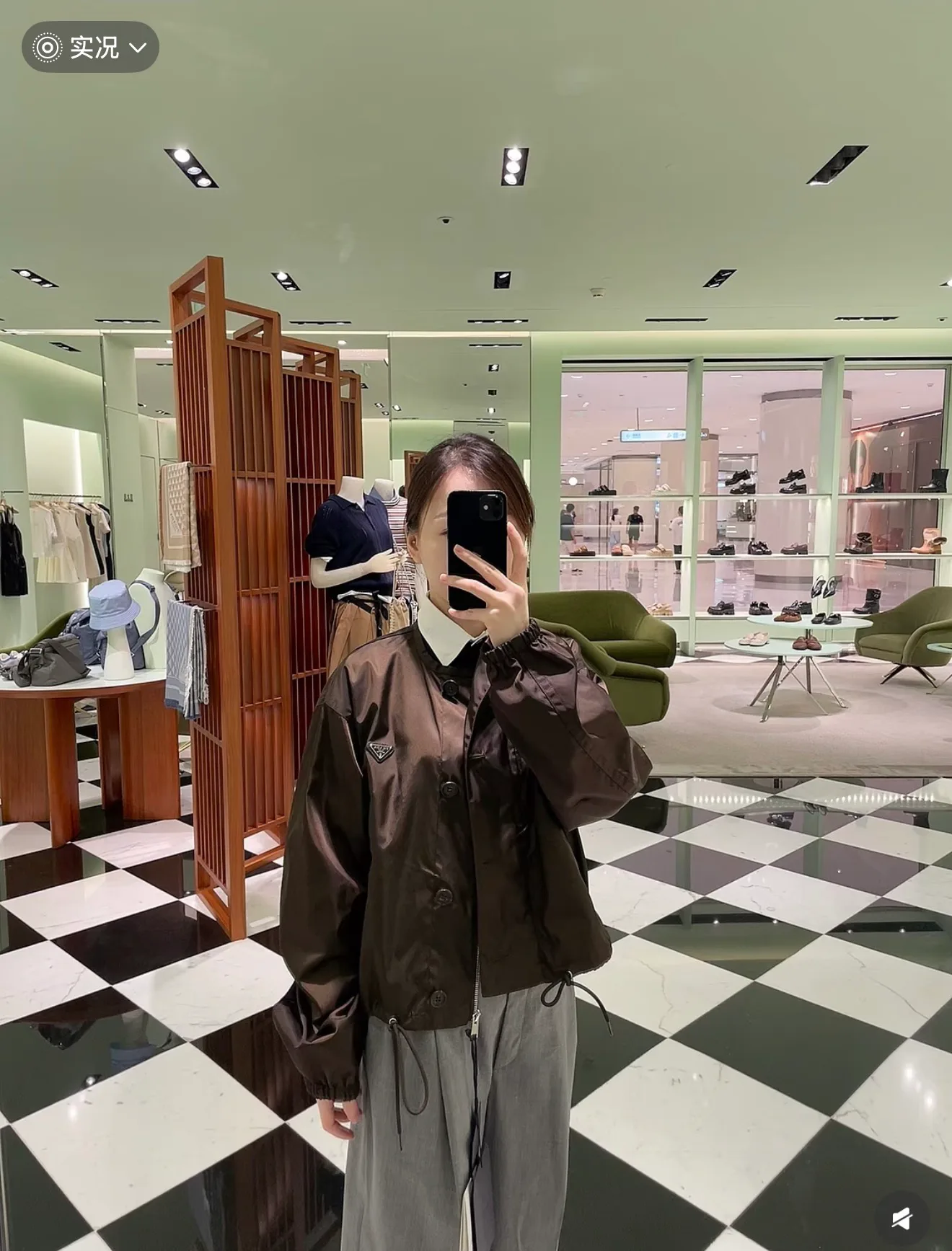 Куртки И Пуховики Женские Prada 17941379