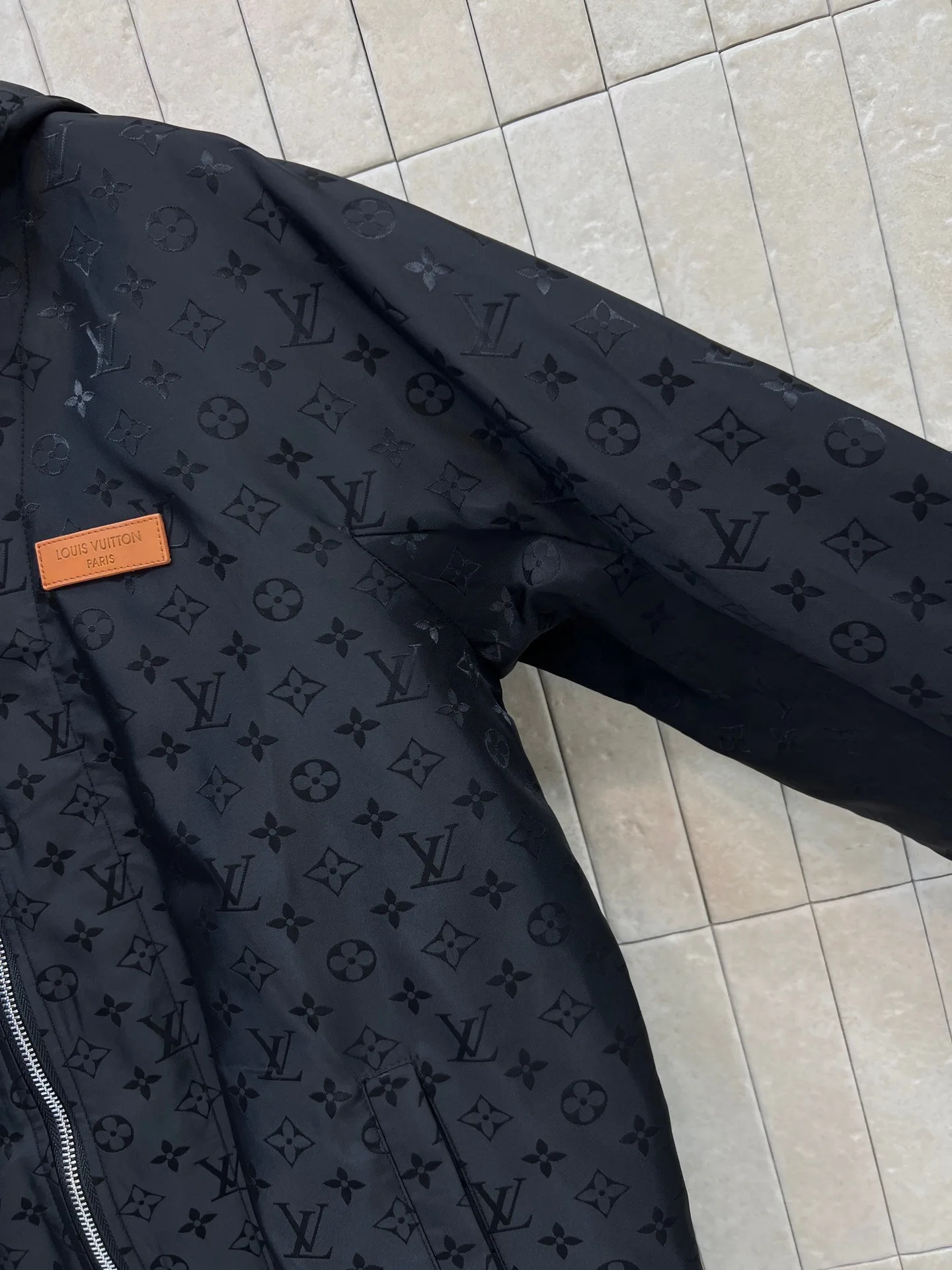Куртки И Пуховики Женские Louis Vuitton 20092568