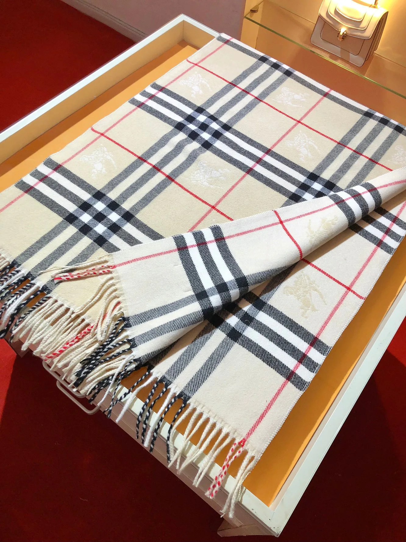 Шарфы Burberry 4516143