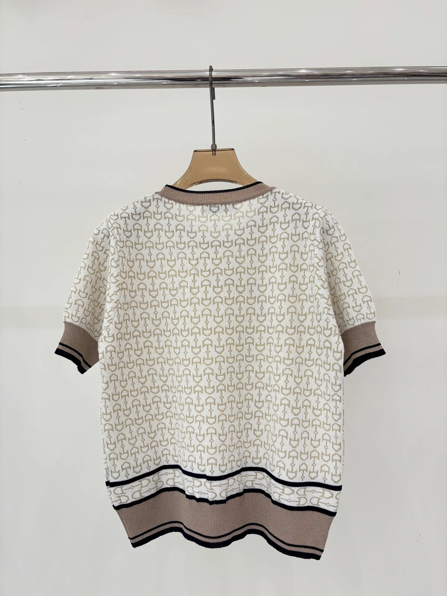 Футболки Женские Valentino 11153789