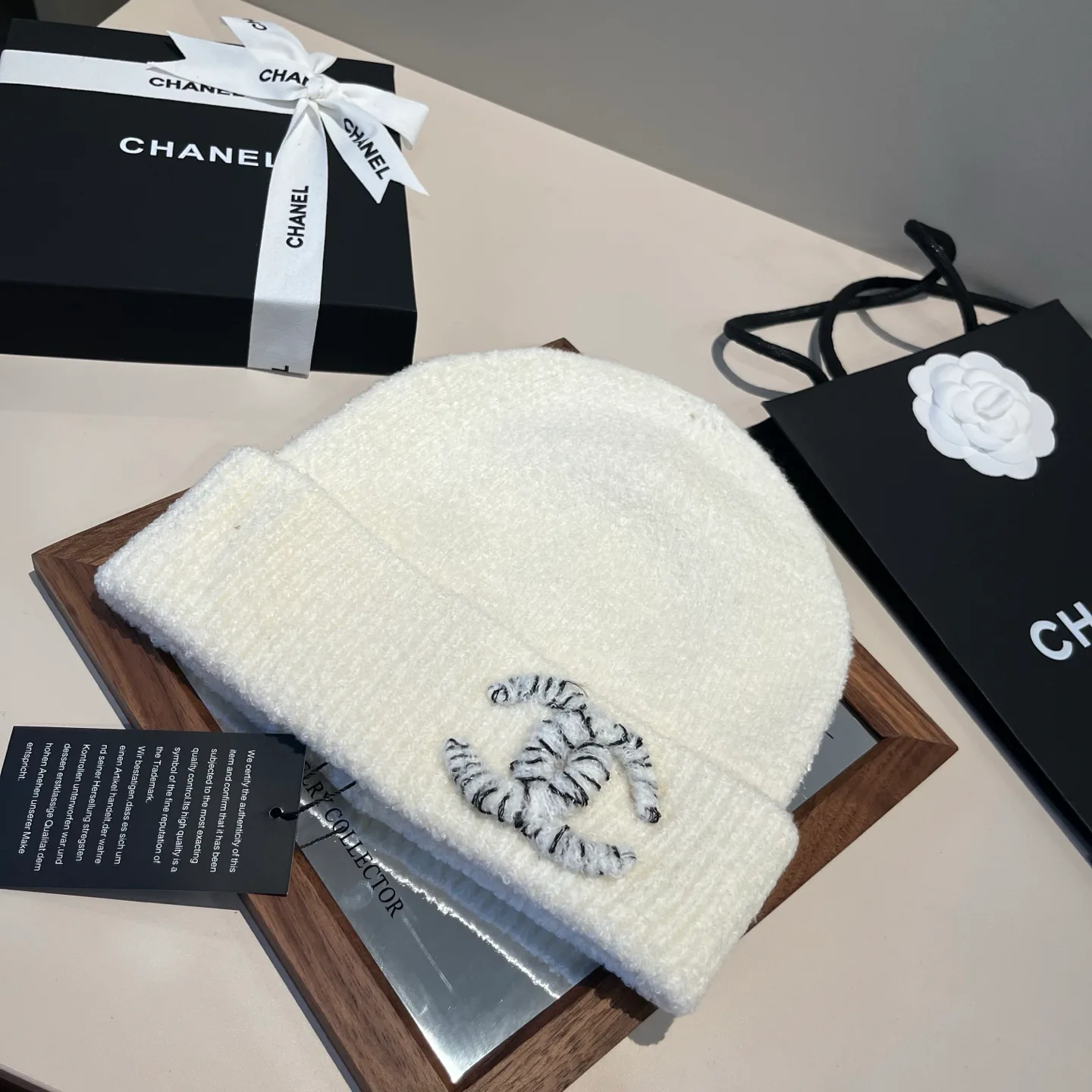 Головные Уборы Chanel 240587