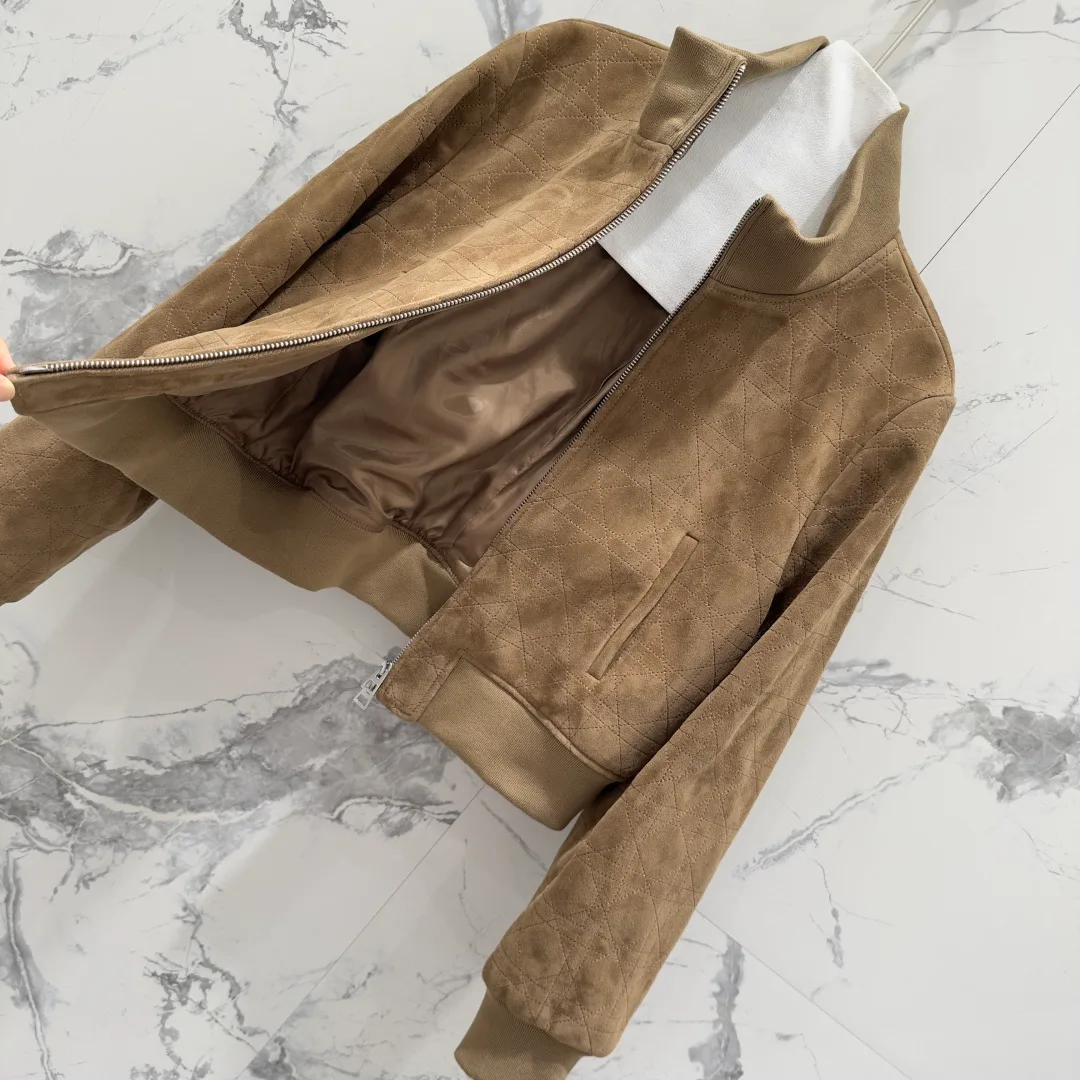 Кожаные Куртки И Дублёнки Женские Christian Dior 11146713