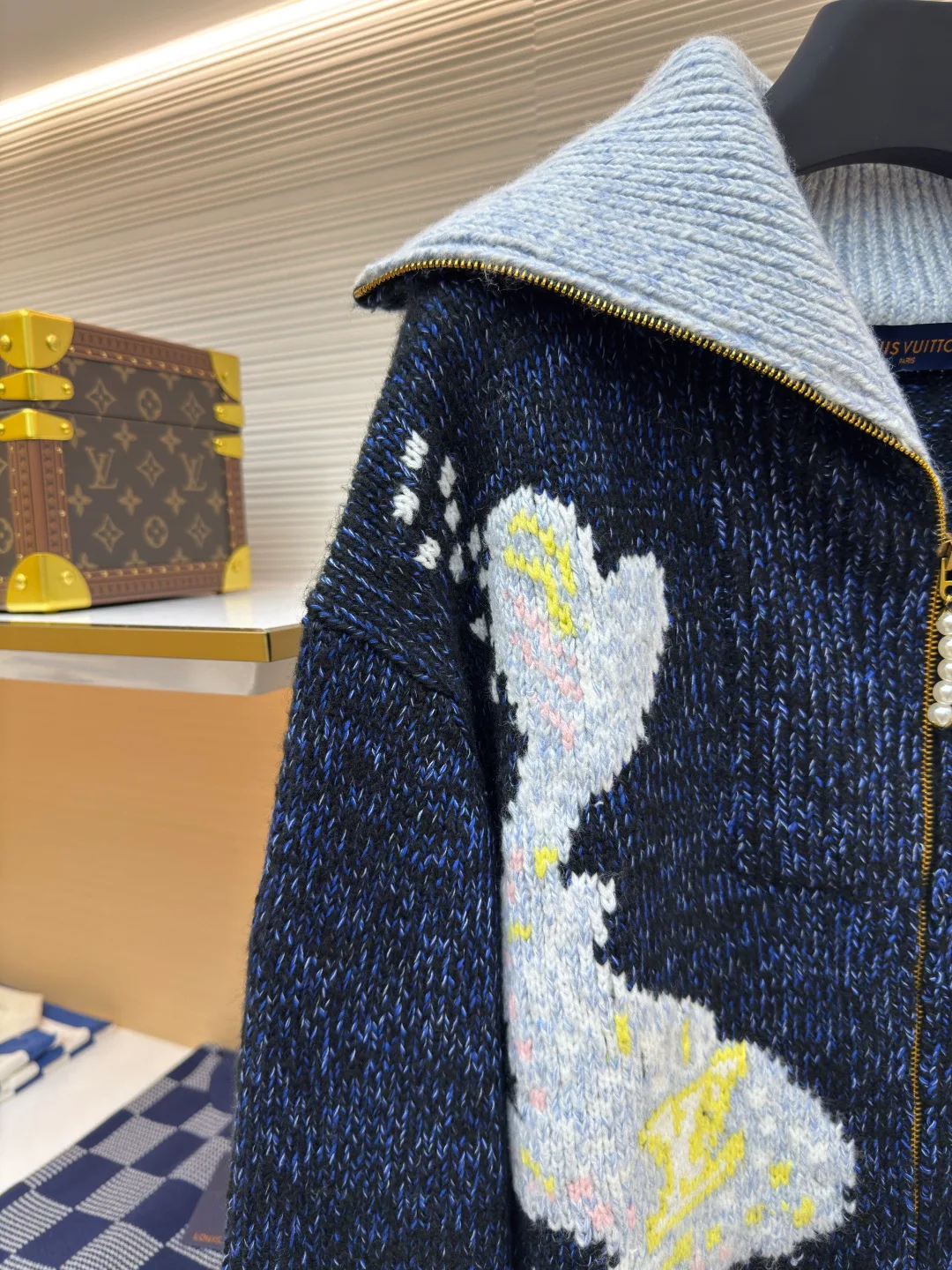 Куртки И Пуховики Мужские Louis Vuitton 11245770