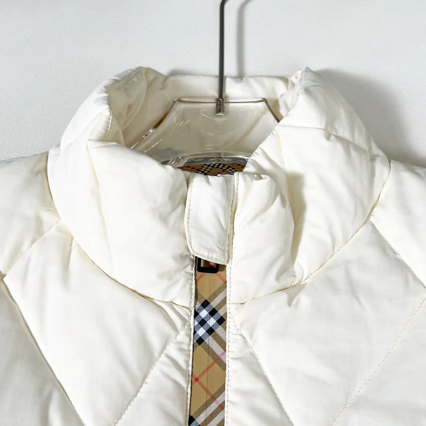 Куртки И Пуховики Женские Burberry 18728609