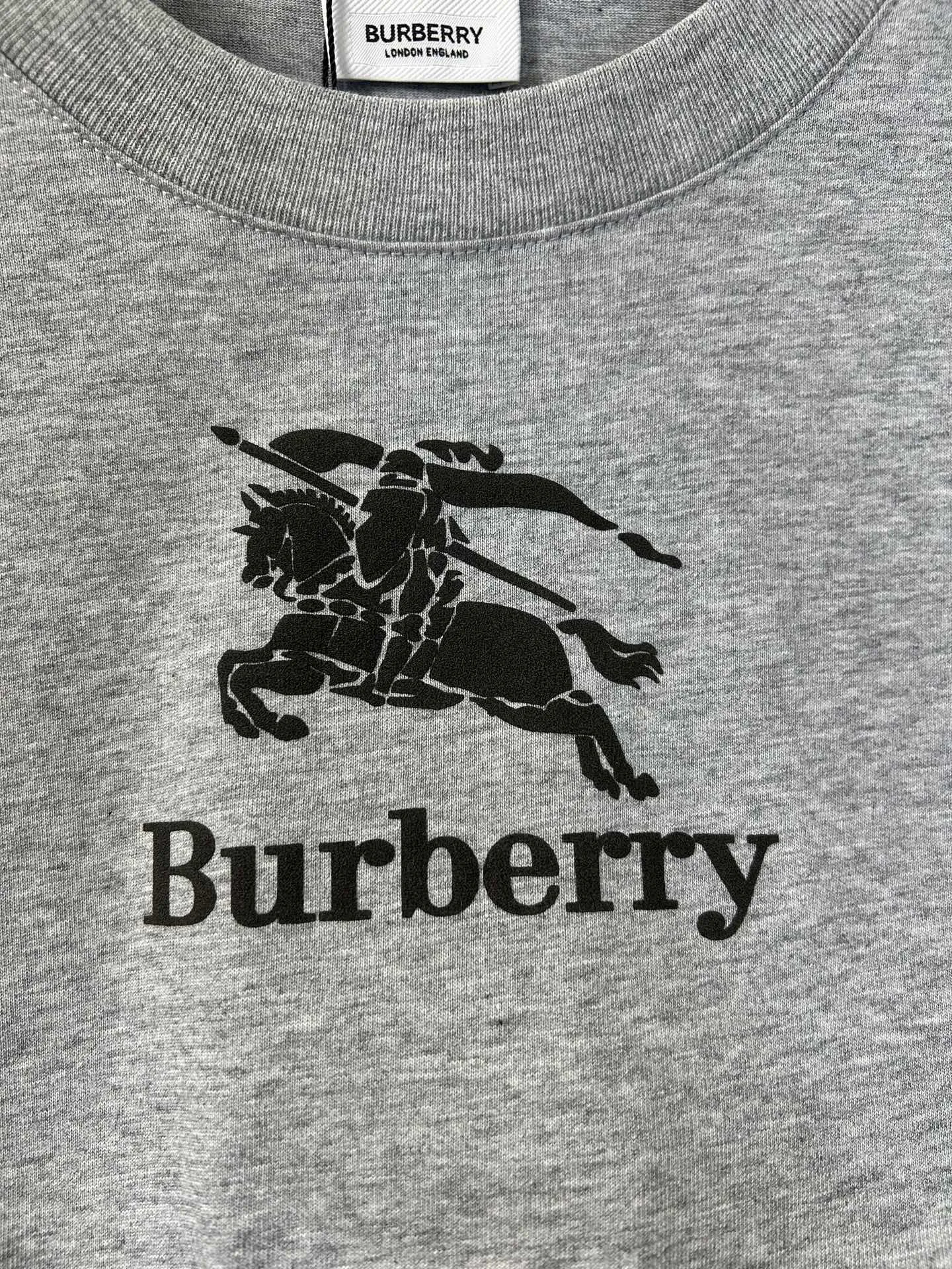 Футболки Женские Burberry 22197