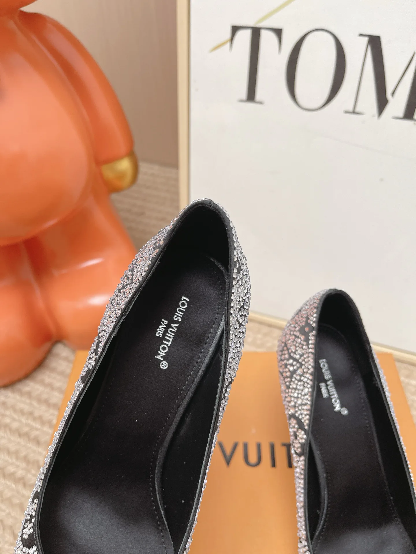 Туфли Женские Louis Vuitton 16910357