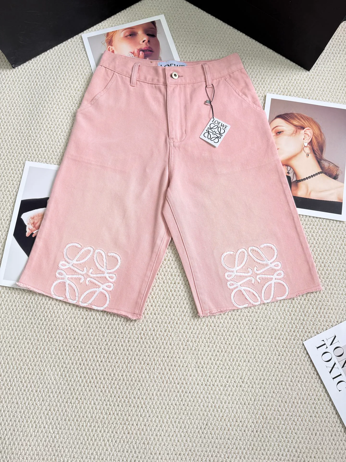 Шорты Женские Loewe 11783930