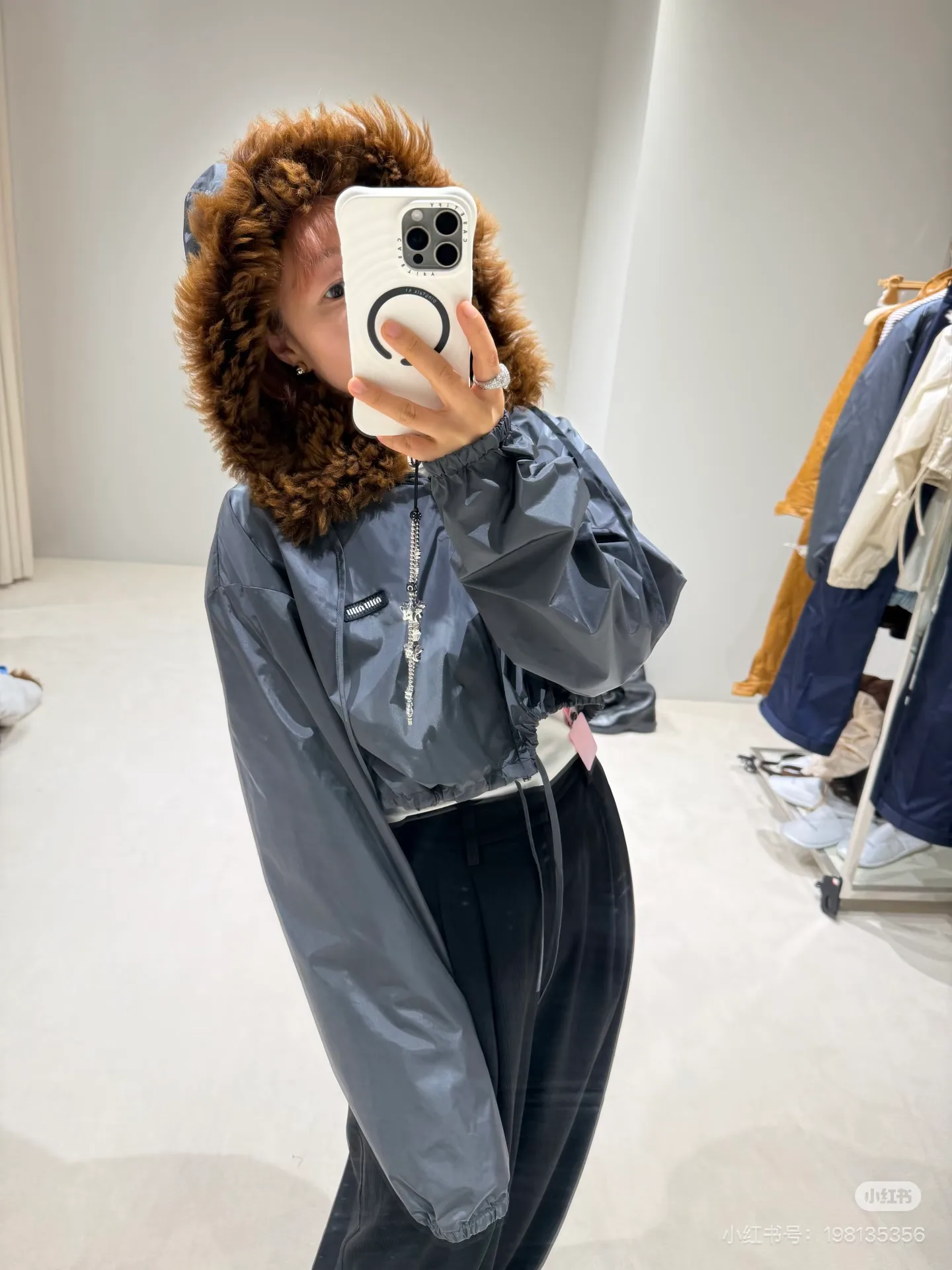 Куртки И Пуховики Женские Miu Miu 18108322