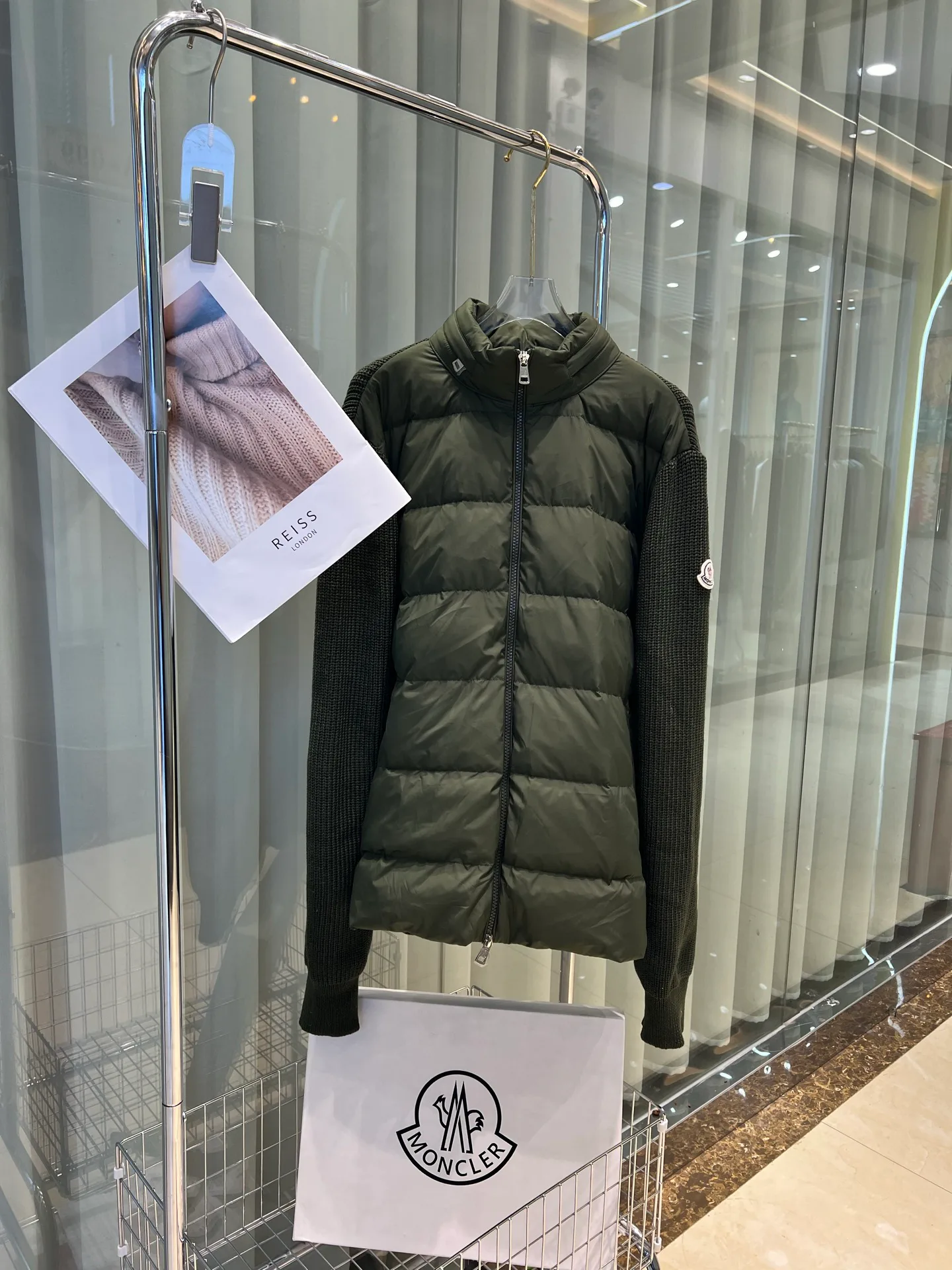 Джемперы И Свитеры Мужские Moncler 813004