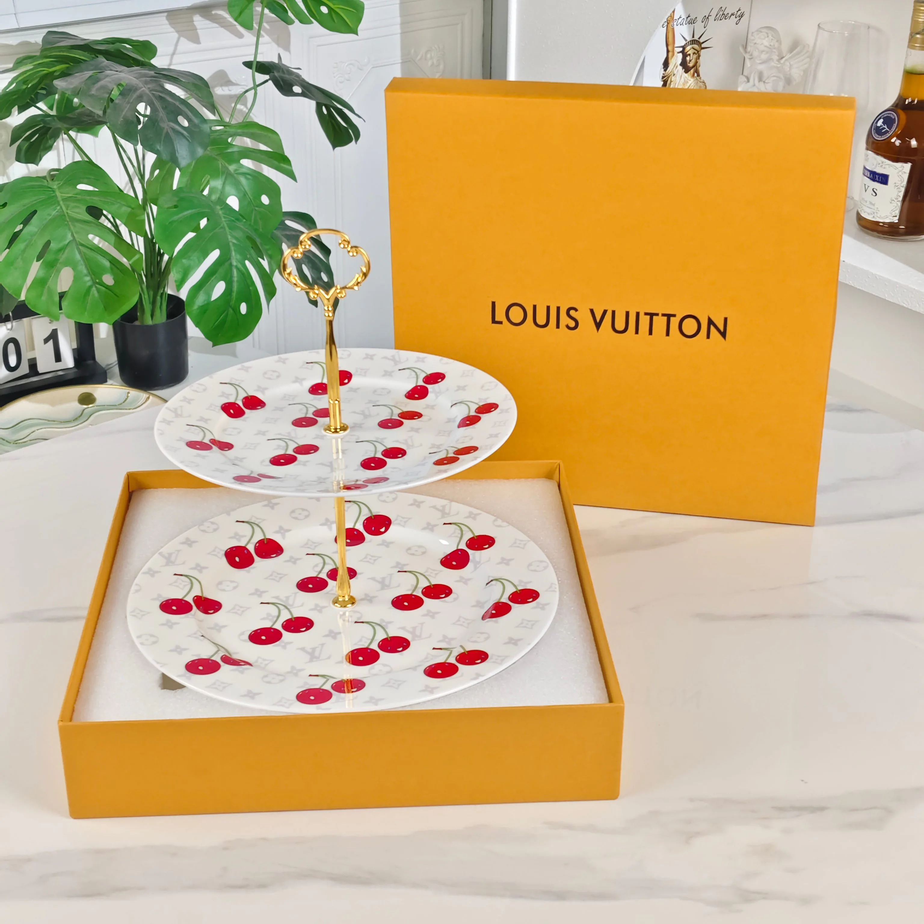 Посуда Louis Vuitton 553051