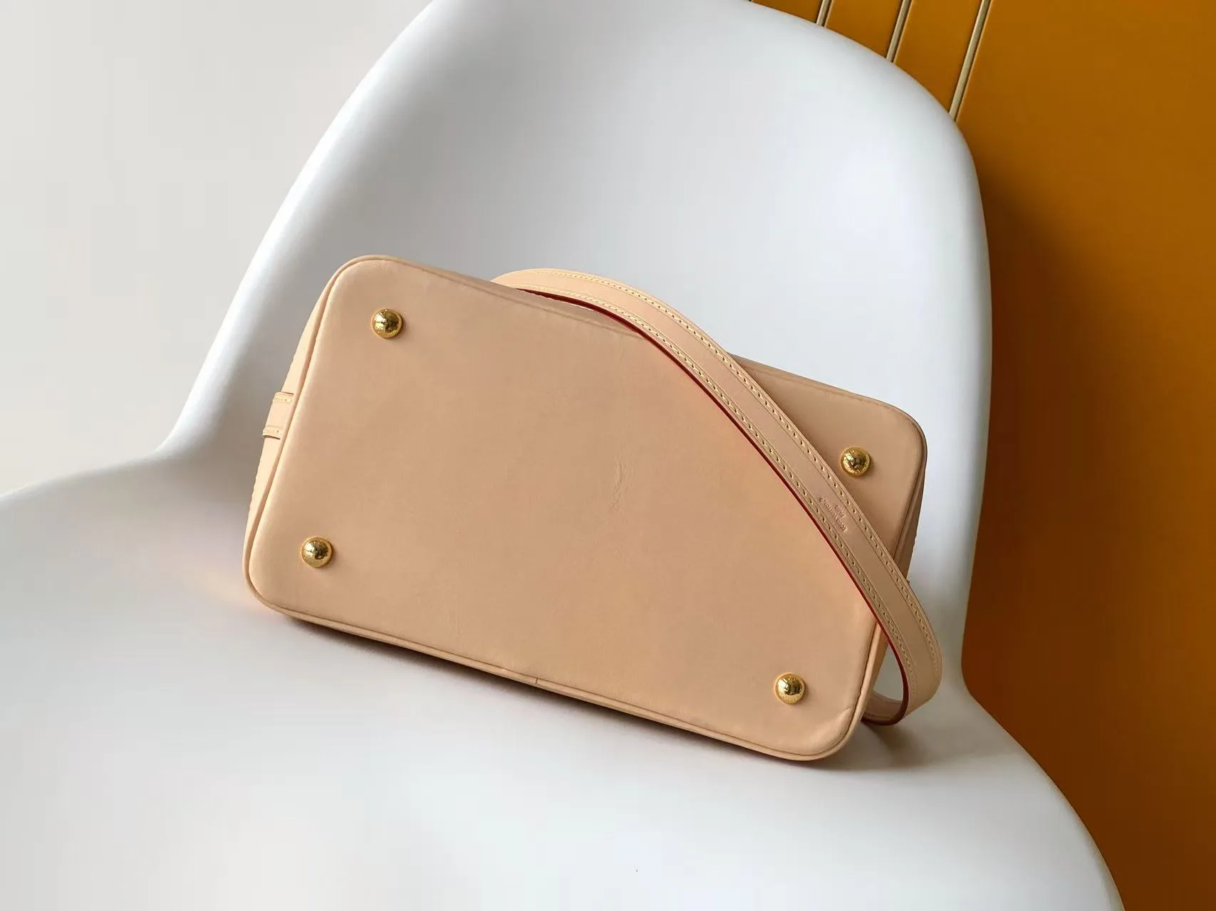 Классические Сумки Женские Louis Vuitton 17428093