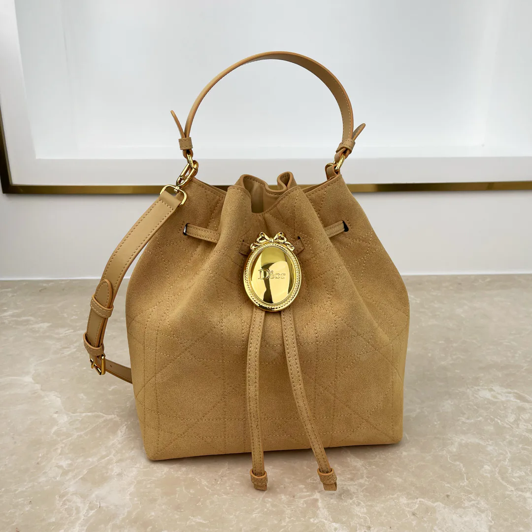 Классические Сумки Женские Christian Dior 18116322
