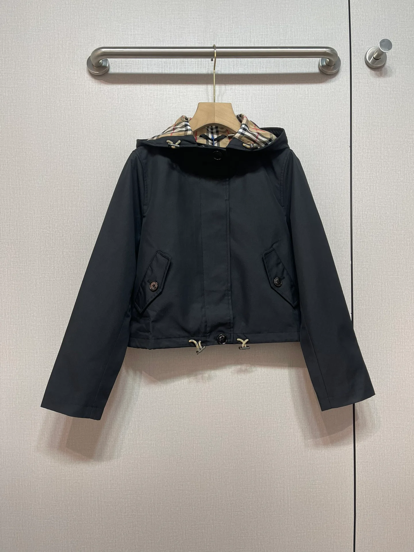 Куртки Женские Burberry Куртки Женские Burberry