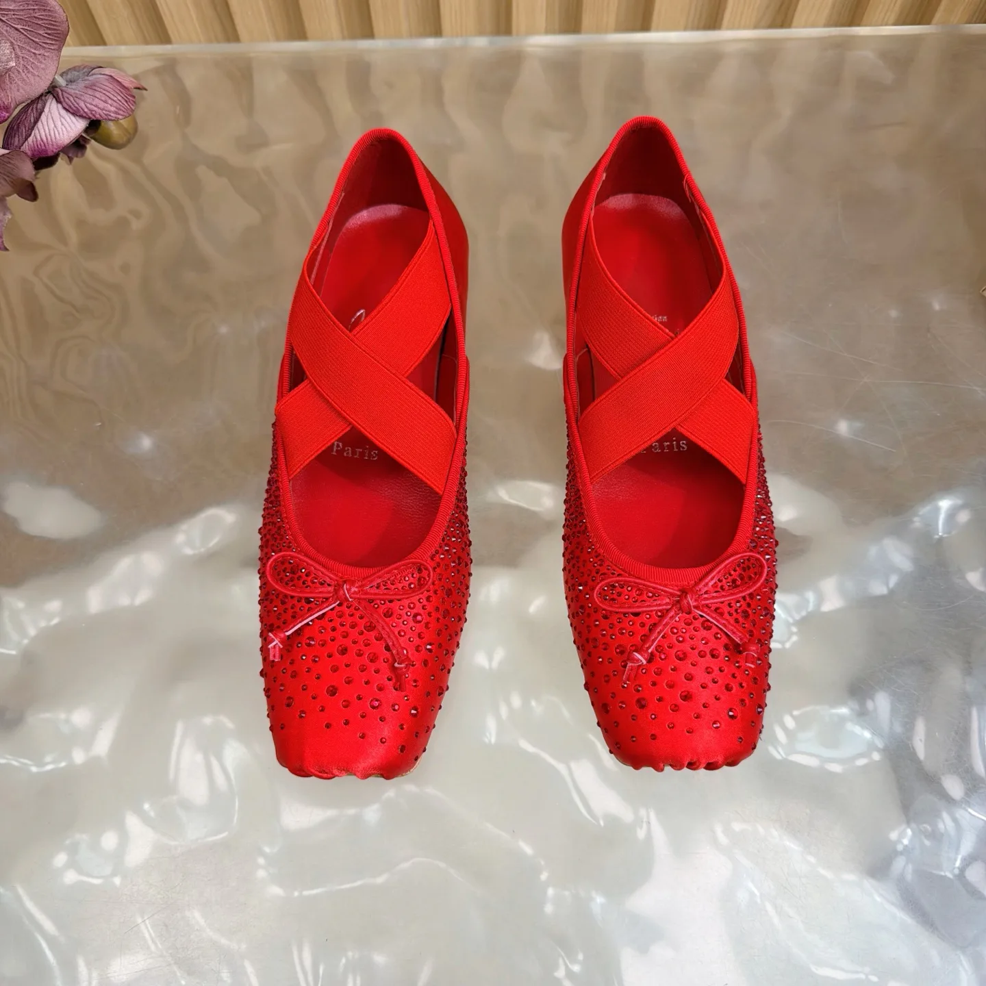 Туфли Женские Christian Louboutin 3901541