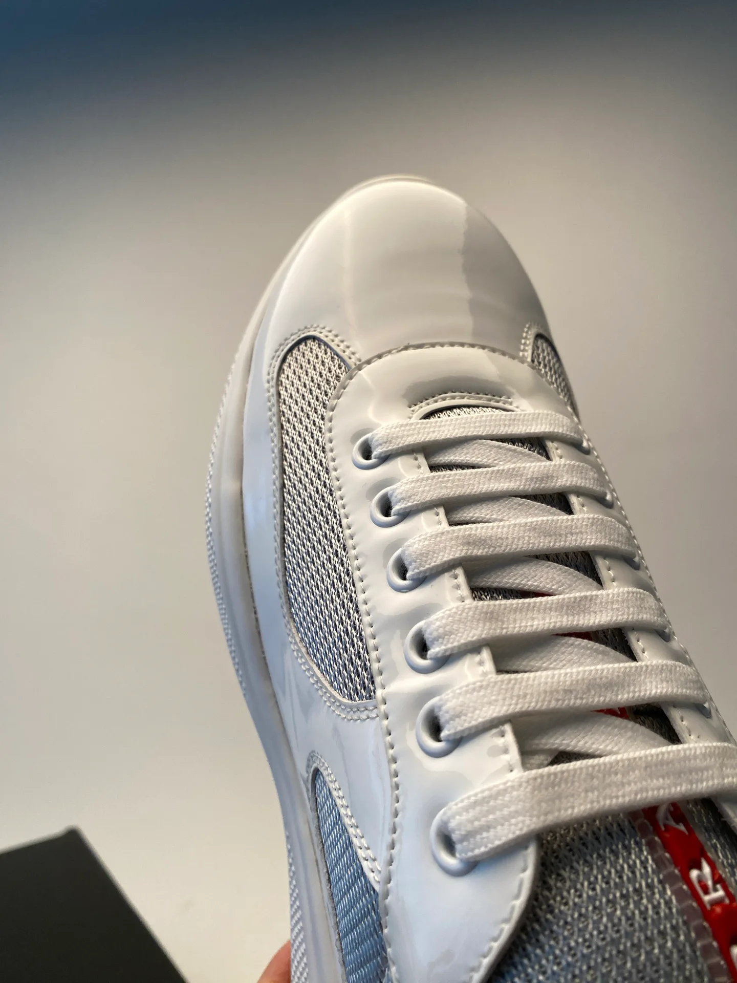 Кроссовки Мужские Prada 850556