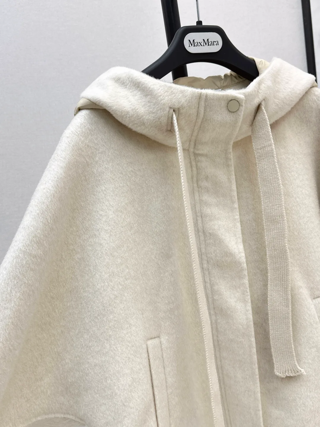 Куртки И Пуховики Женские Max Mara 543180