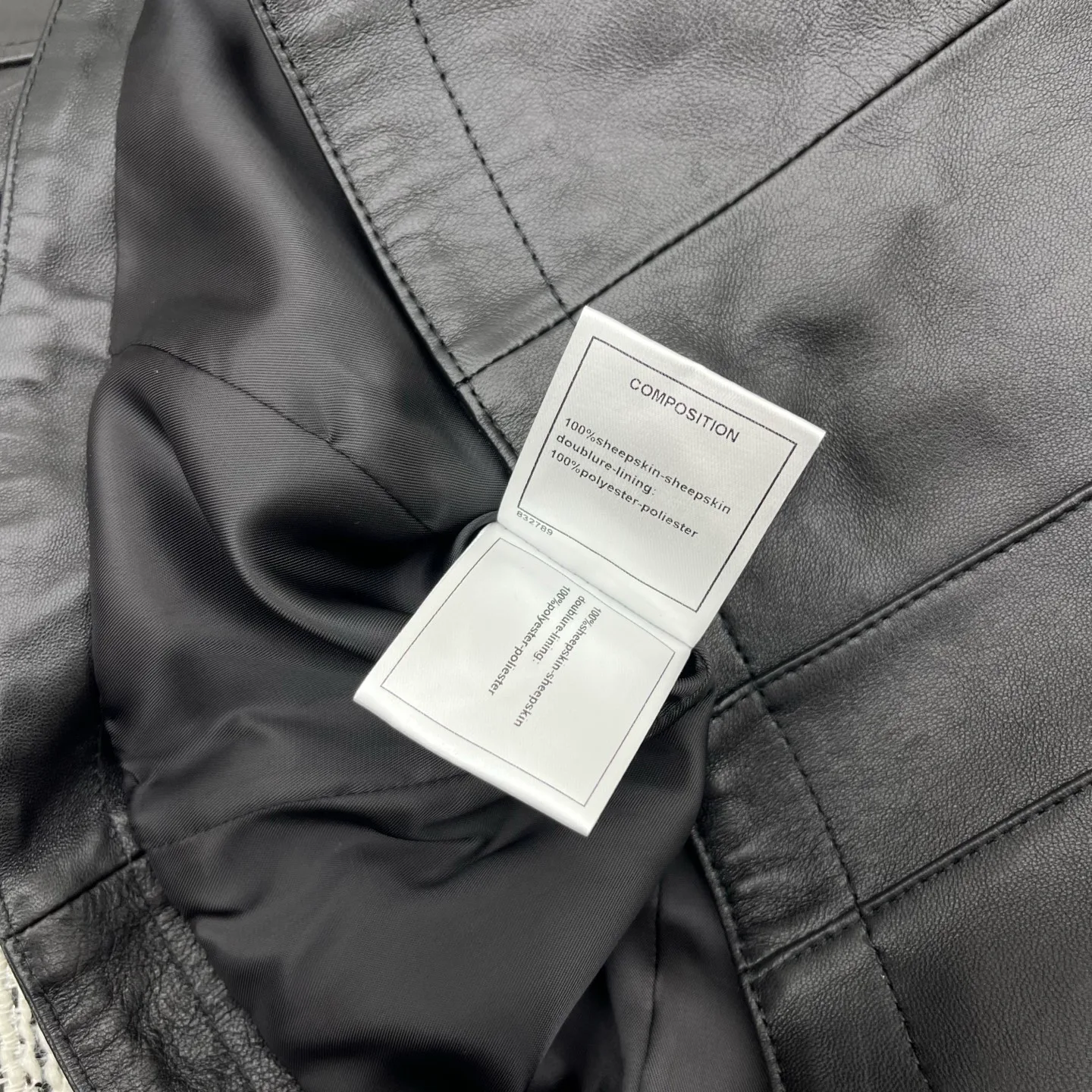 Кожаные Куртки И Дублёнки Женские Chanel 19371698