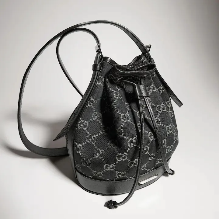 Классические Сумки Женские Gucci 17585987
