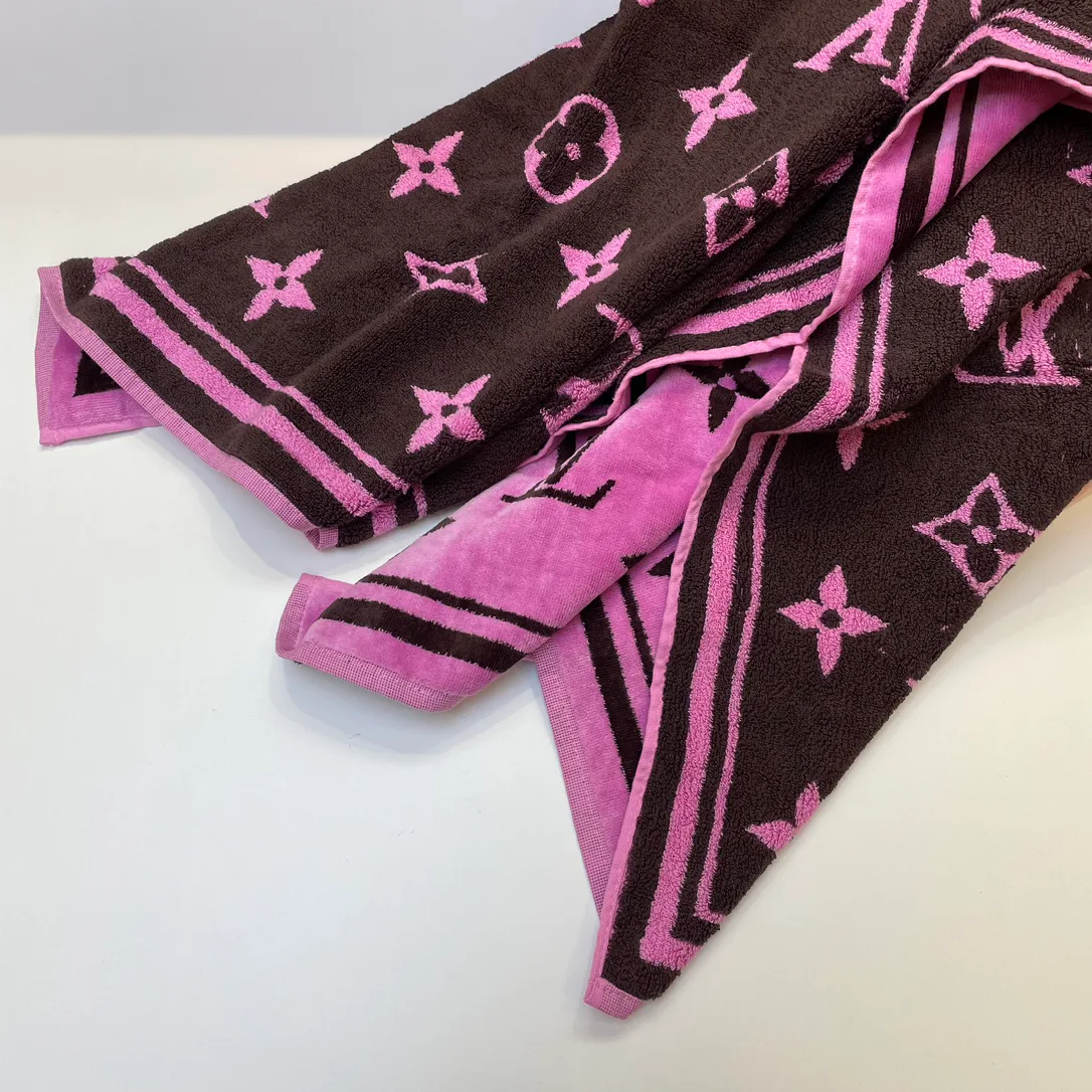 Текстиль Louis Vuitton 281270