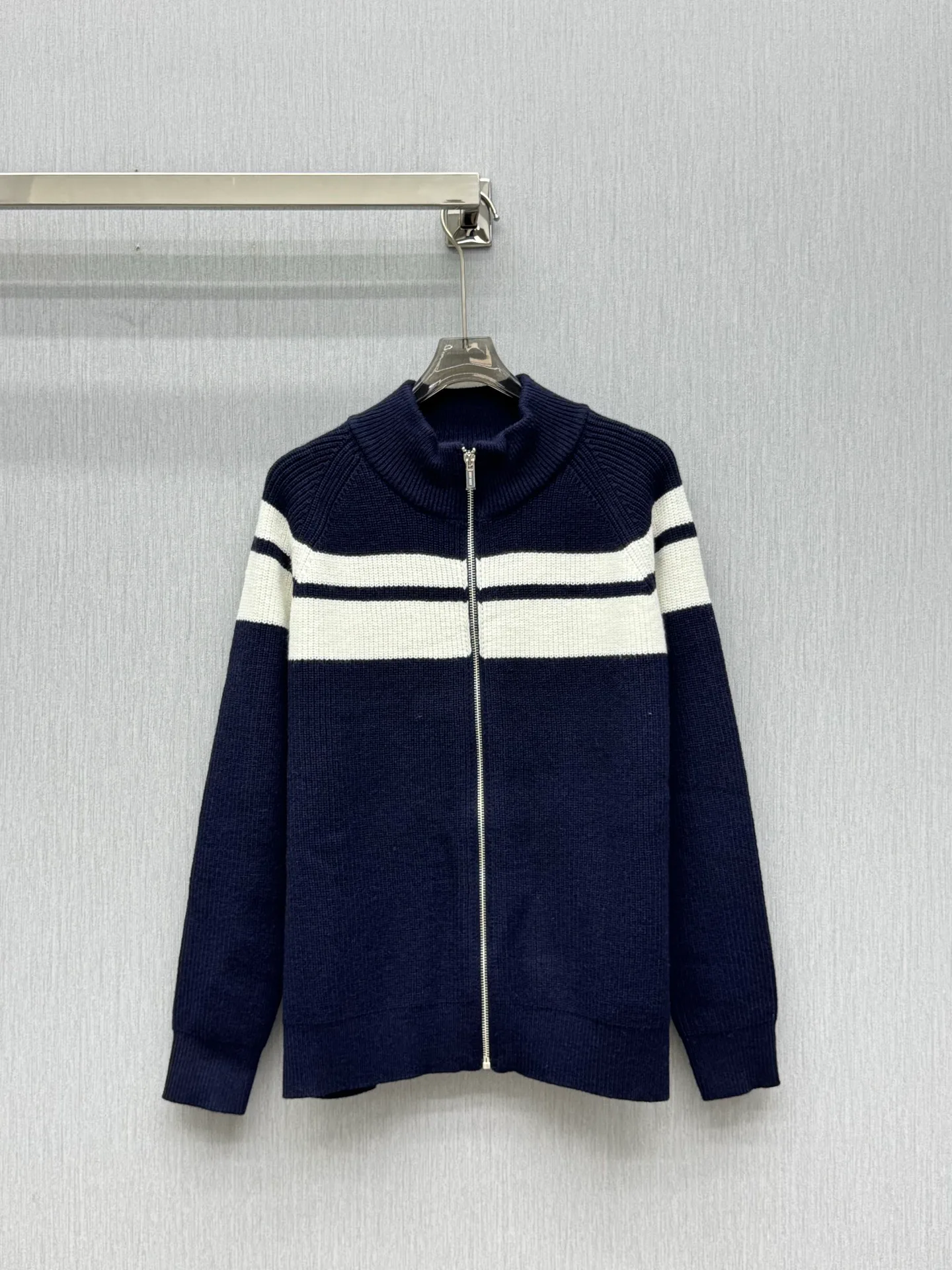 Джемперы И Свитеры Женские Miu Miu 19652678