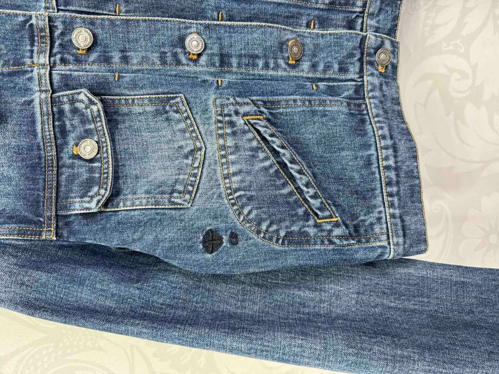 Куртки И Пуховики Женские Christian Dior 27678