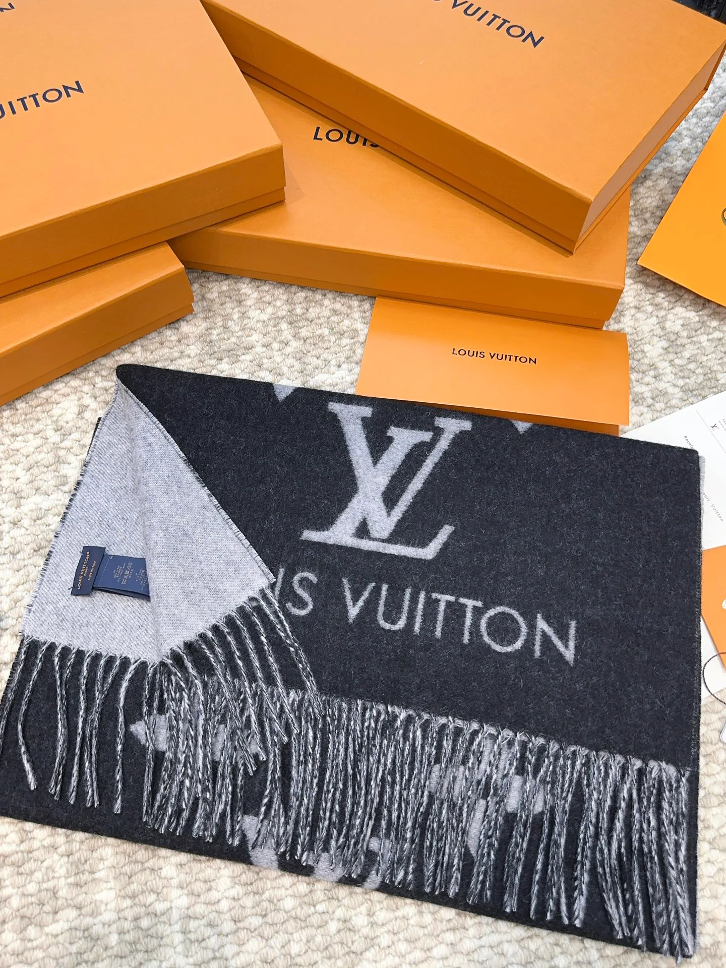 Шарфы Louis Vuitton 475670