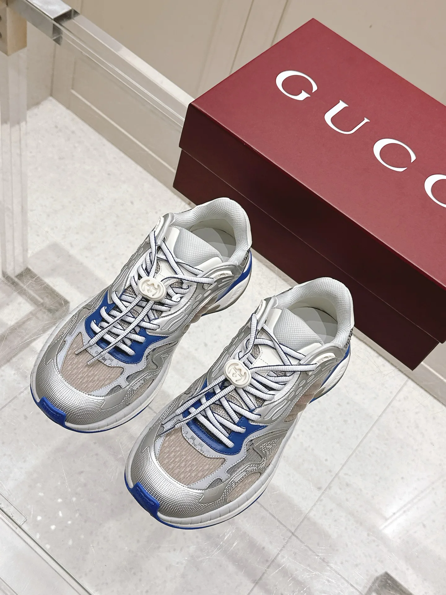 Кроссовки Женские Gucci 219594